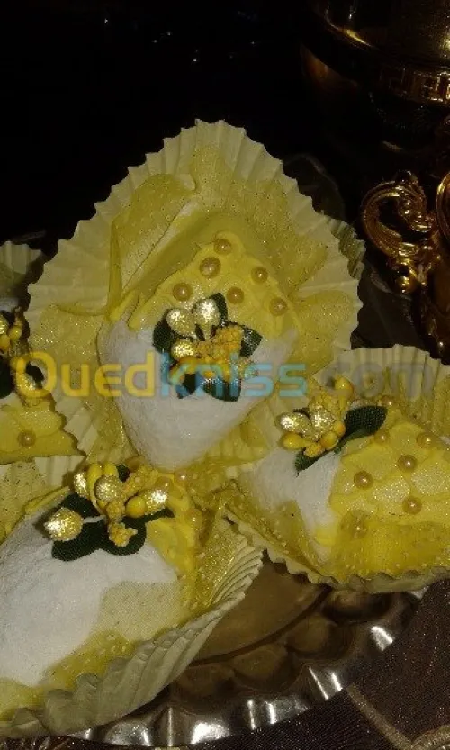 gâteaux, tartes d'anniversaire