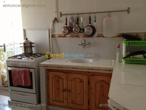 Location vacances Appartement F4 Ain temouchent Hammam bouhadjar