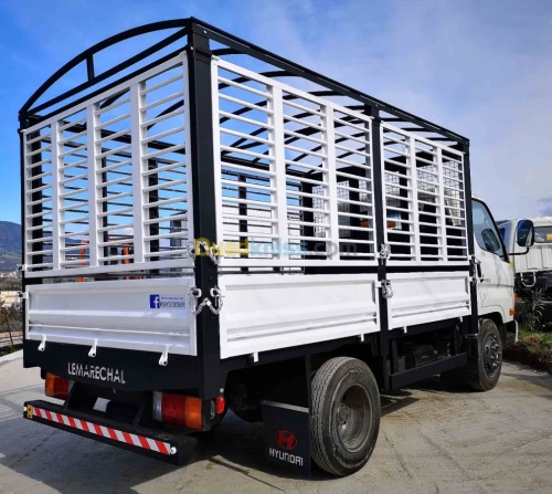 Carrosserie Industrielle صناعة هياكل الشاحنات