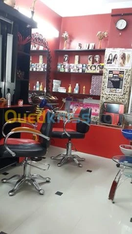 Cherche Coiffeuse et Esthéticienne