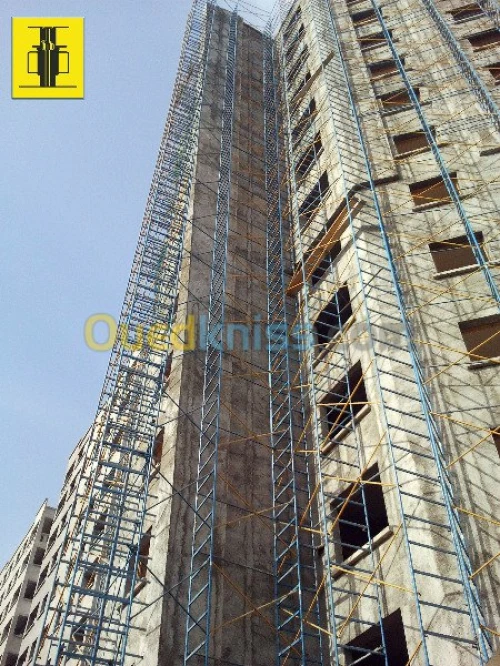 Echafaudage de façade homologué