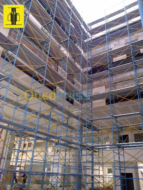 Echafaudage de façade homologué