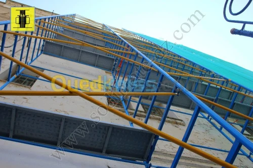 Echafaudage de façade homologué