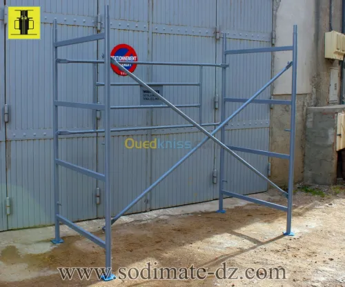 Echafaudage de façade homologué