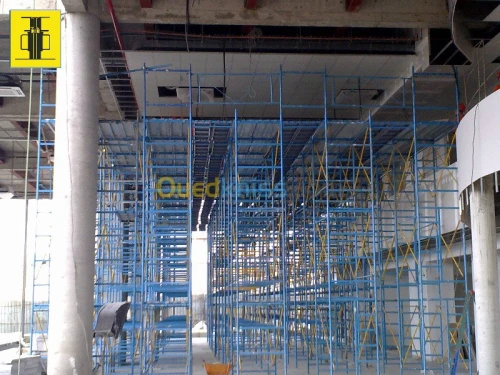 Echafaudage de façade homologué