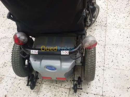 Fauteuil roulant electrique neuf