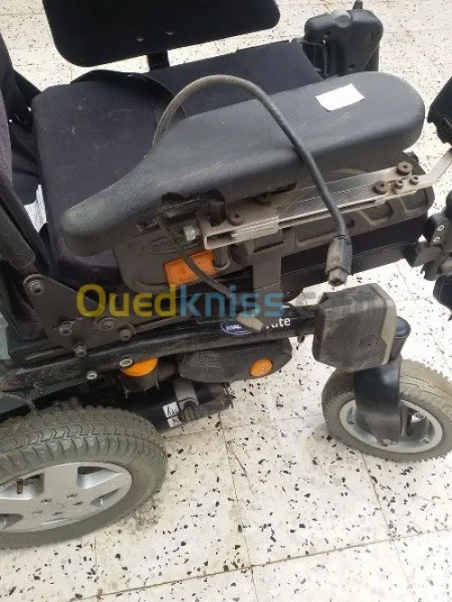 Fauteuil roulant electrique neuf