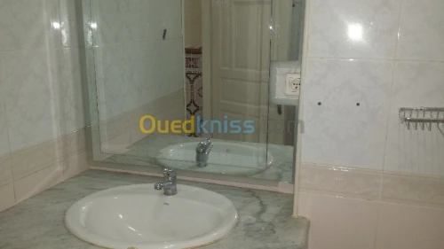 Location vacances Niveau De Villa F4 Alger Bordj el kiffan