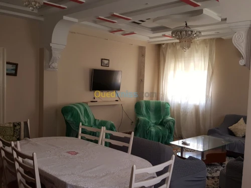 Location vacances Niveau De Villa F4 Alger Bordj el kiffan