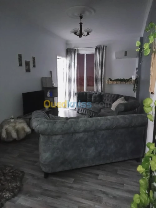 Location Appartement F4 Alger Hydra