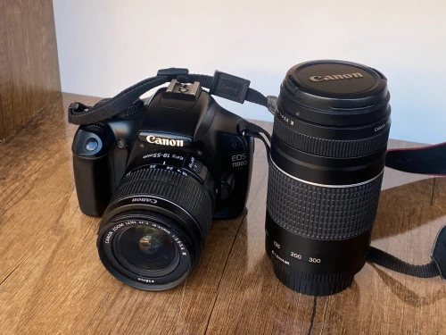 Camera  CANON 1100D كاميرا