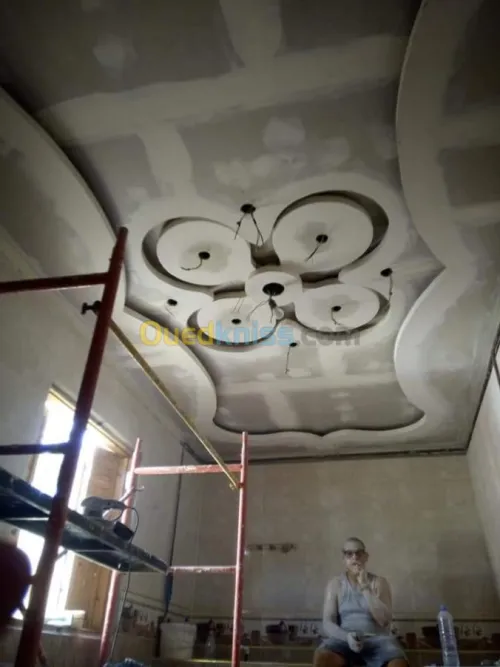 DES SOLUTIONS ET DESIGNS D'AMÉNAGEMENT