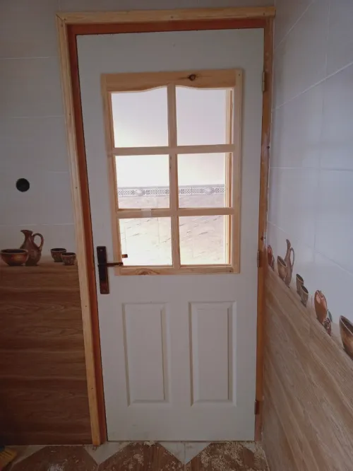 Montage porte en bois