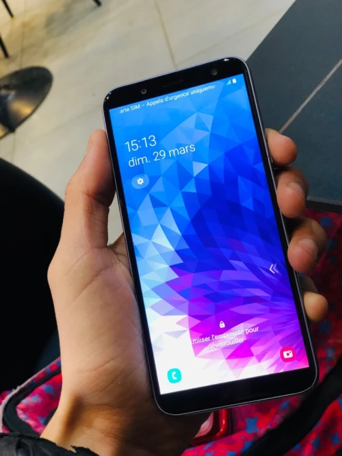 Samsung J6