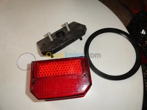 lampes de 2 CV