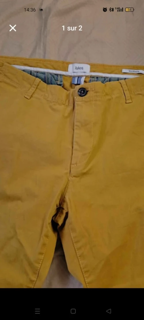 Deux pantalons orignal bon prix