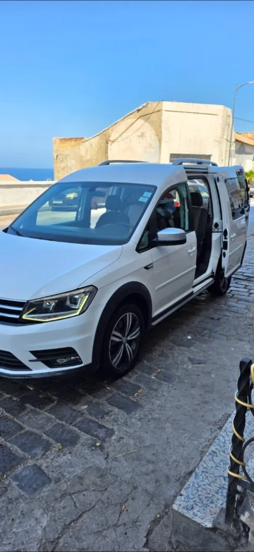 Volkswagen Caddy 2017 Alltrack