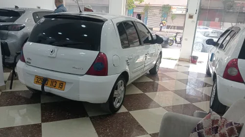 Renault Clio Campus 2013 Bye bye