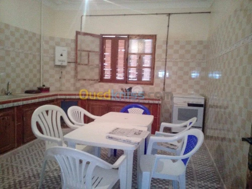 Location Appartement F2 Oran Ain el turck