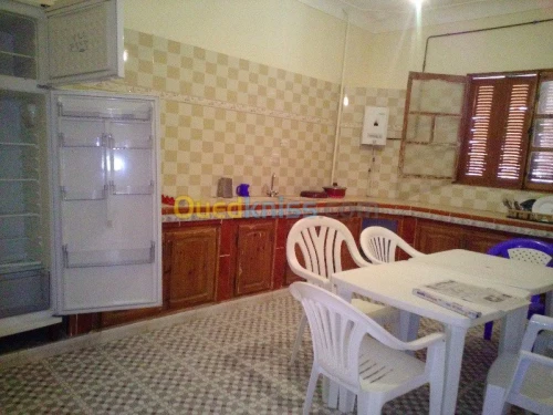 Location Appartement F2 Oran Ain el turck