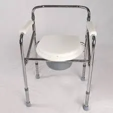 chaise garde robe ( toilette )