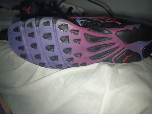 Puma inhale spiderman