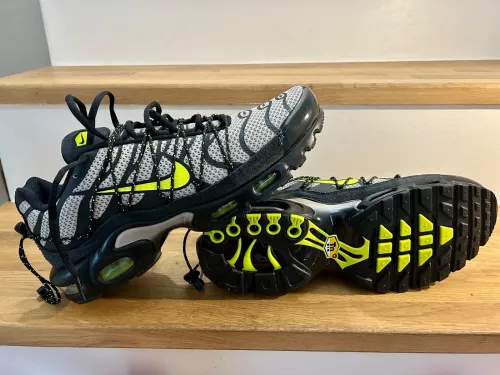 NIKE AIR MAX PLUS UTILITY / TN 