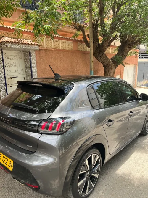 Peugeot 208 2022 Gt