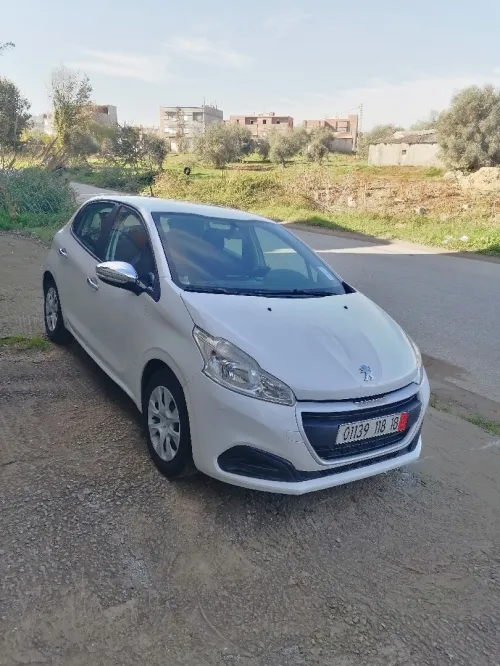 Peugeot 208 2018 Active Facelift