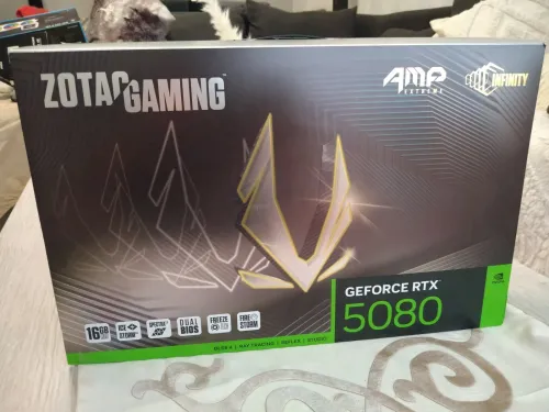 RTX 5080 Zotac AMP