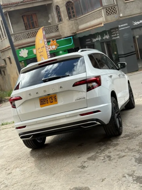 Skoda Karoq 2025 Sport line