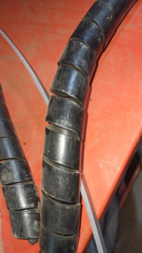 Flexible et composants hydrauliques 