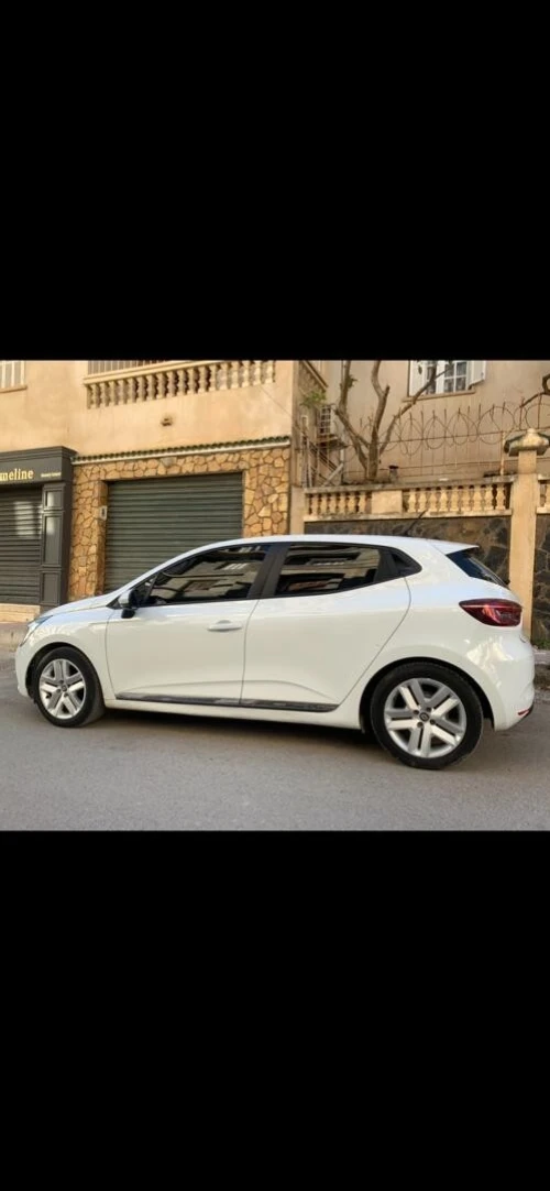 Renault Clio 5 E-tech 2022 Hybride