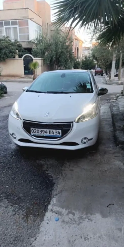 Peugeot 208 2014 Allure