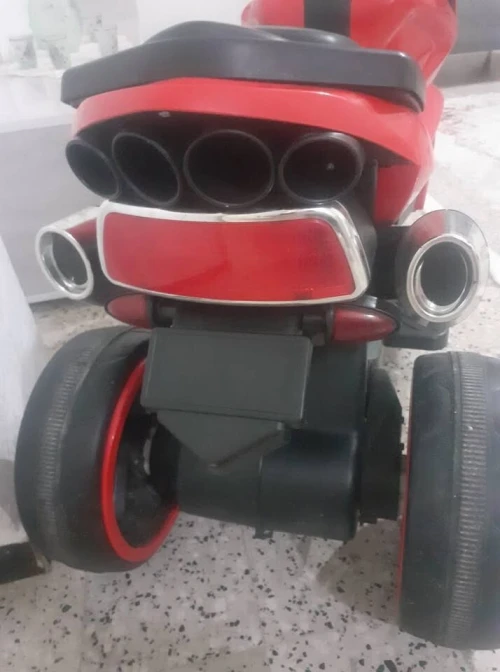 moto électrique pour enfant