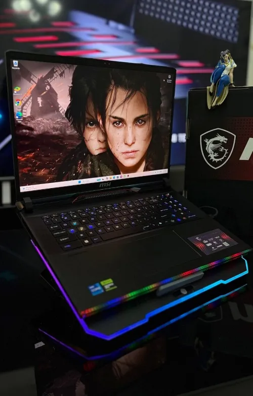 MSI Raider GE78 HX I7 14700HX RTX 4070 140W 17"QHD 240Hz