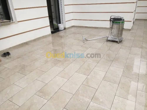 Poncage nettoyag dalle de sol