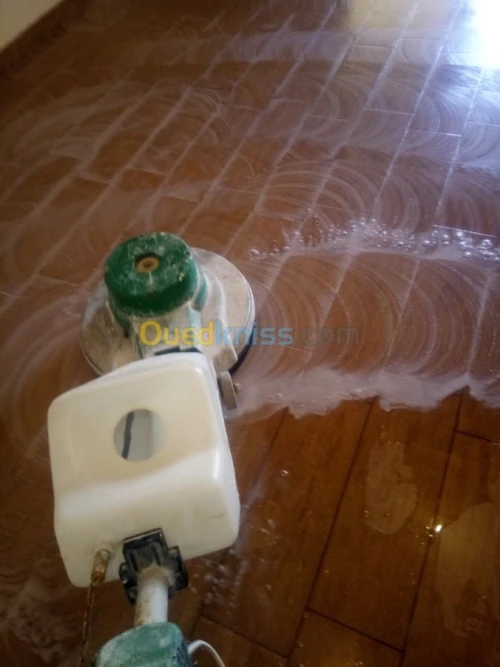 Poncage nettoyag dalle de sol