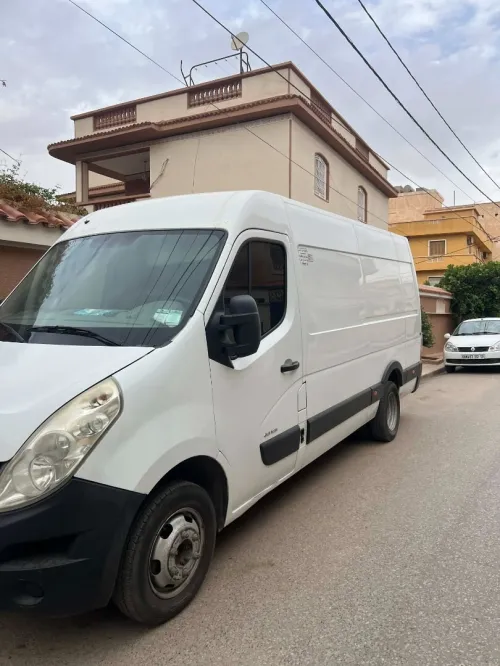 Renault Master 2012
