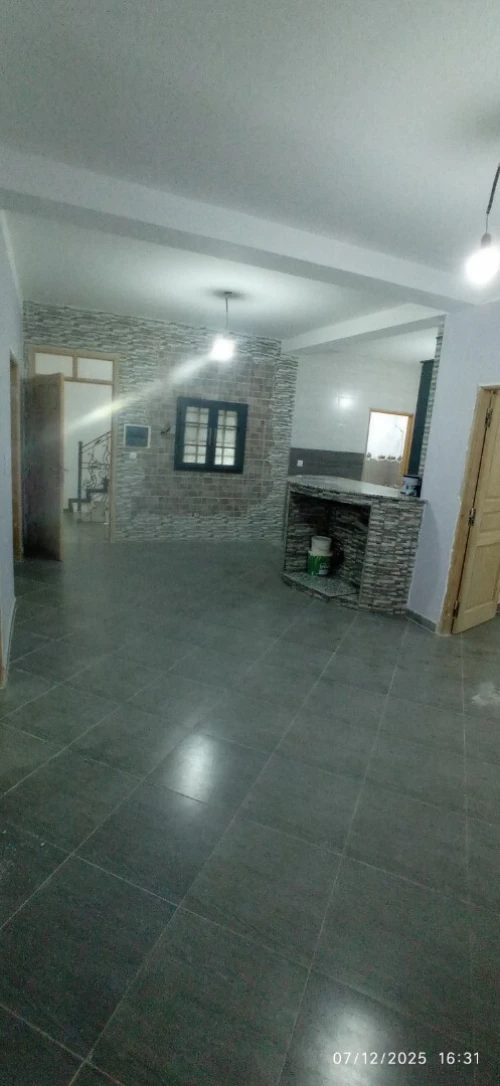 Location Appartement Niveau de villa F3 Alger Birkhadem