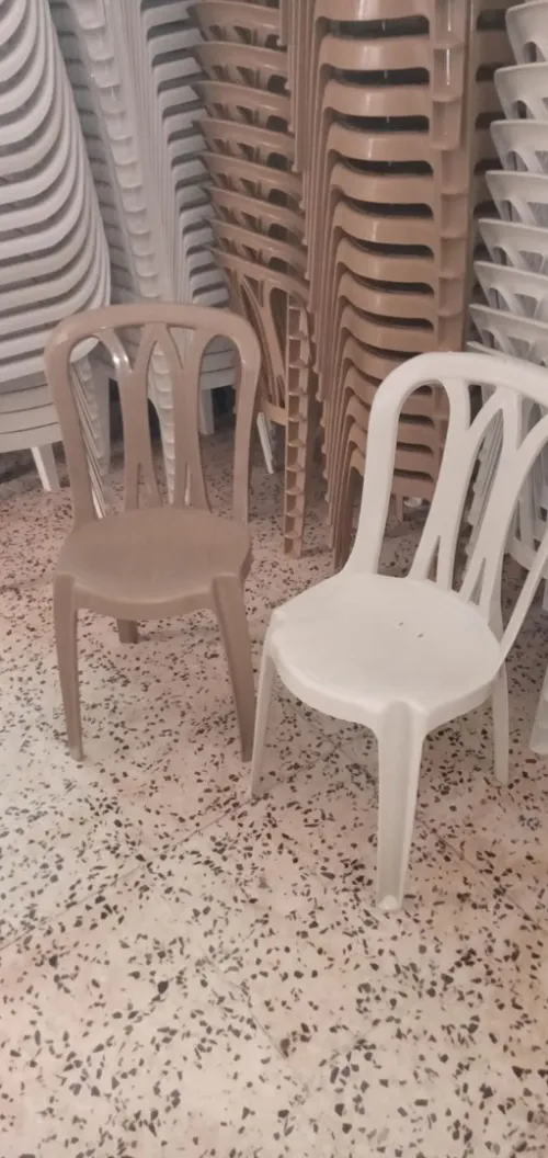gros كراسي و طاولات بلاستيكية بالجملة و التجزئة