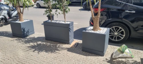 Pot et banc en GRC 