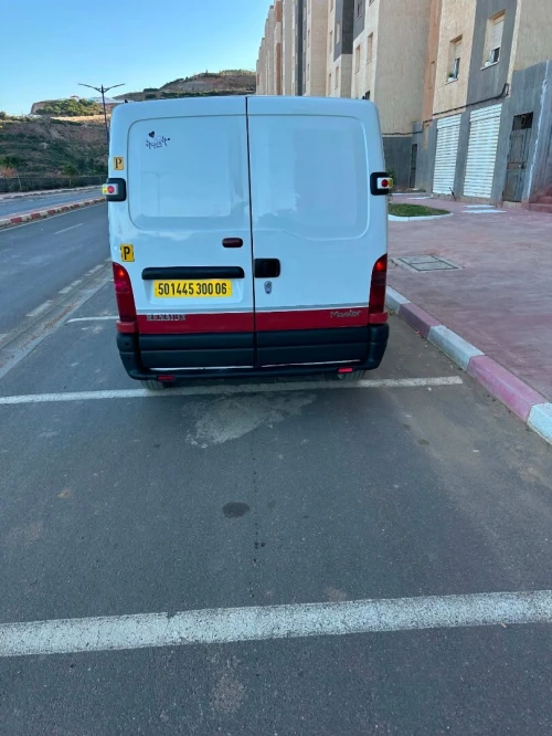 Renault Master 2.5 iveco 2000