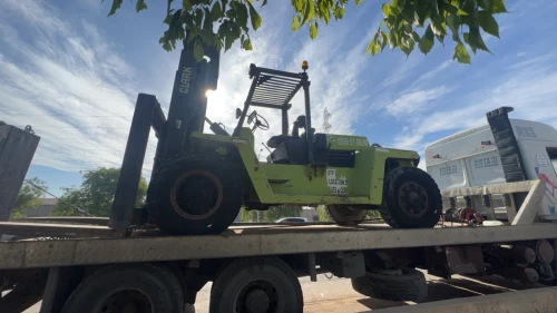 Location Clark 10/15/18/20/28 tonne et manito 18 mètre 