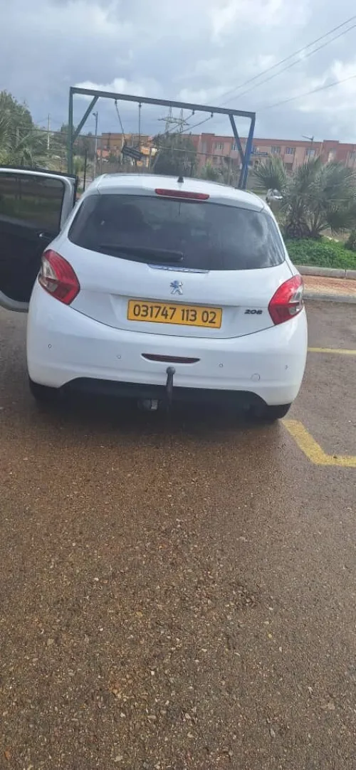Peugeot 208 2013 Allure