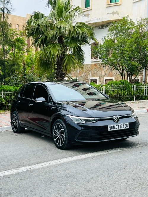 Volkswagen Golf 8 2022 Active