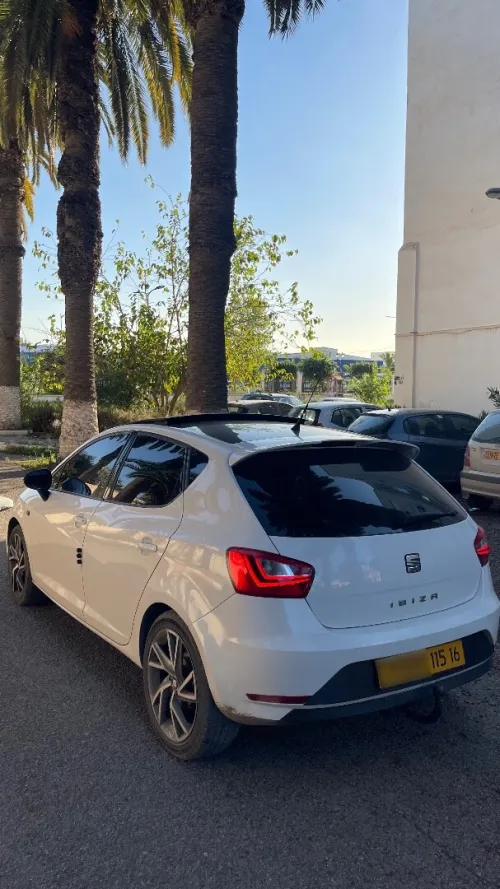 Seat Ibiza 2015 Black Line