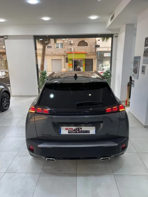 Peugeot 2008 2024 GT