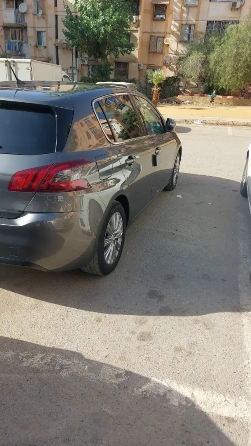 Peugeot 308 2021 Allure