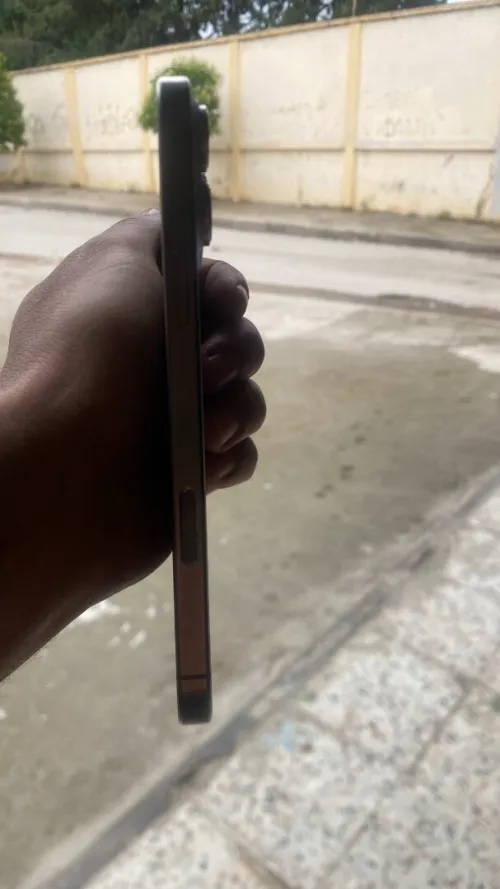 I phone 16 pro max